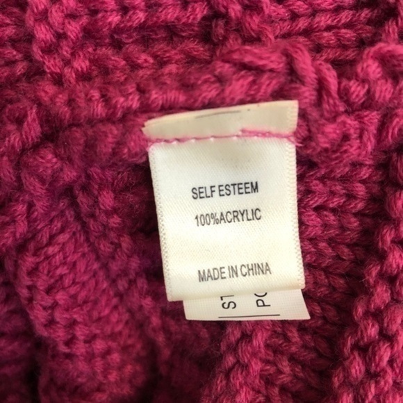 Pink Beanie - Picture 5 of 6